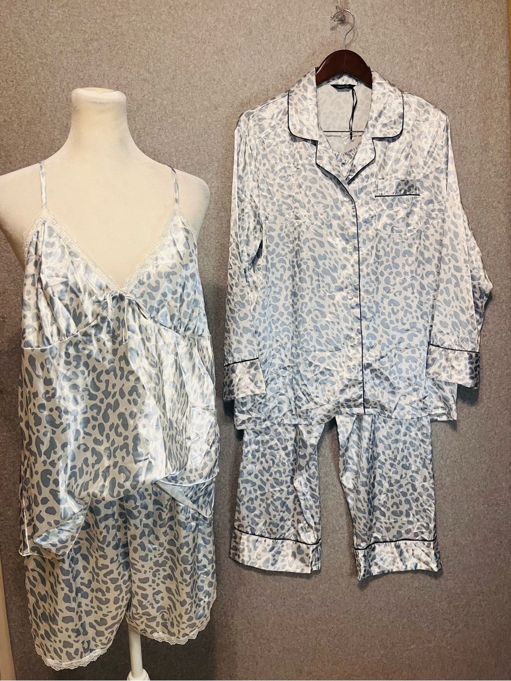 Silky Satin Leopard Print Pajama 5 Piece Set